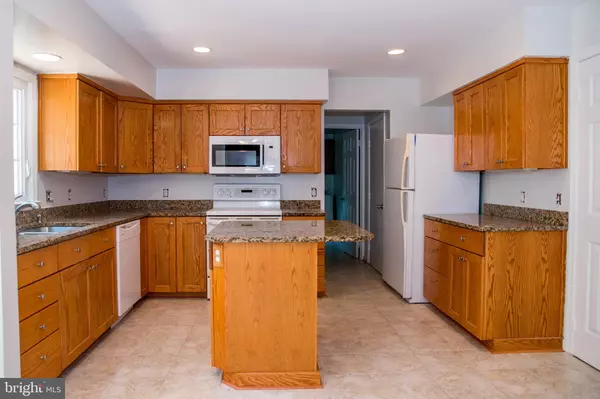 Burke, VA 22015,6015 BURNSIDE LANDING DR