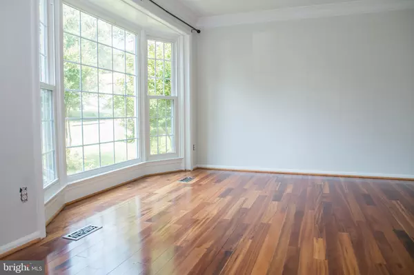 Burke, VA 22015,6015 BURNSIDE LANDING DR