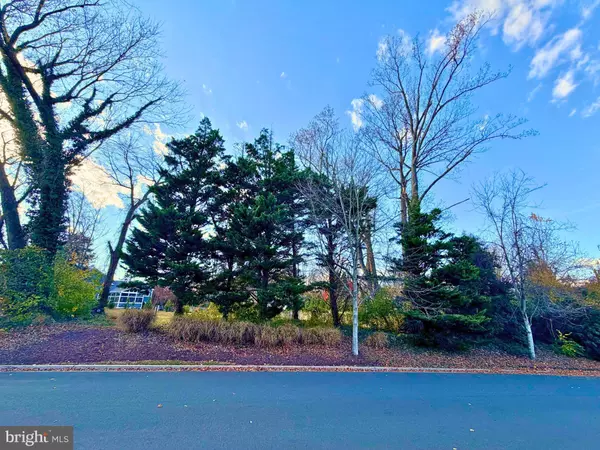 Bethesda, MD 20817,6570 FALLWIND LN