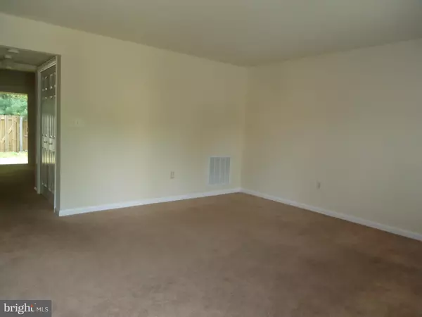 Fredericksburg, VA 22401,152 FARRELL LN