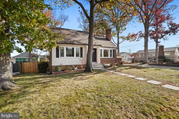 Alexandria, VA 22302,2809 PIERPONT ST