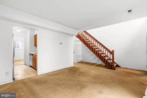 Columbia, MD 21044,10390 MAYWIND CT