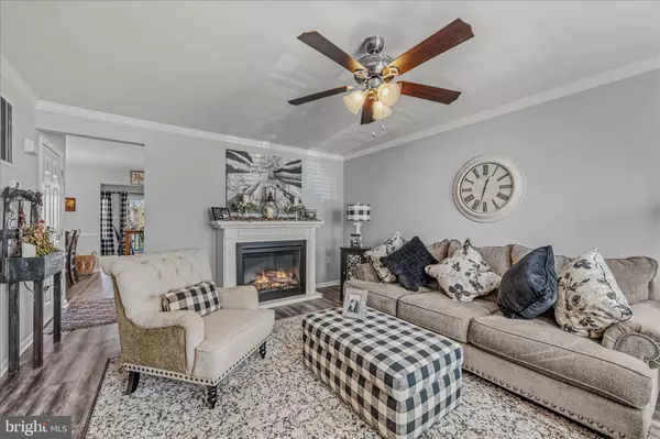 Bunker Hill, WV 25413,43 SCARBORO DR