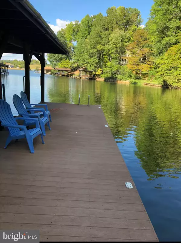 Mineral, VA 23117,6215 CONNIE LN