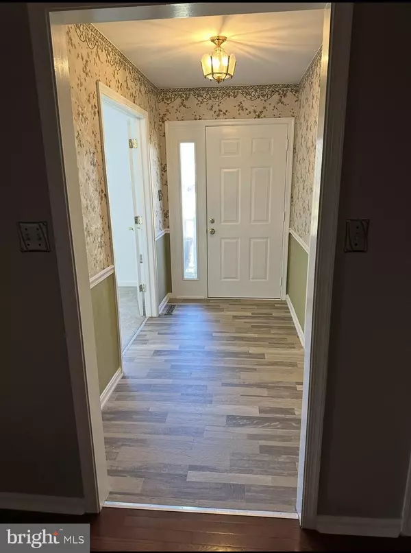 Fredericksburg, VA 22405,215 BROOKE RD