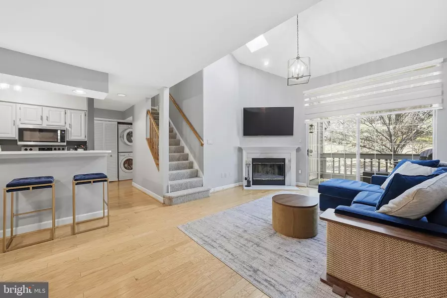 5919 BARBADOS PL #202, North Bethesda, MD 20852