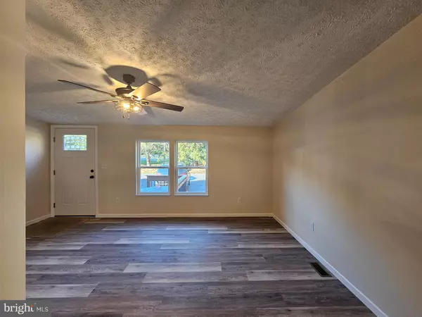 Cumberland, MD 21502,12618 MAHOGANY ST