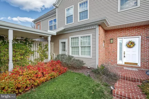 545 BRIDGEVIEW DR, Lemoyne, PA 17043