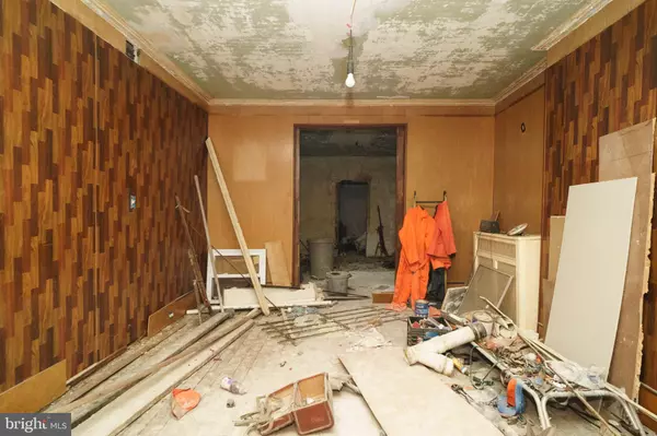 Philadelphia, PA 19104,701 N 42ND ST