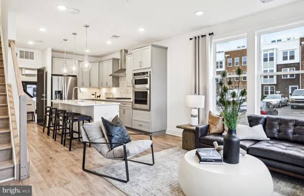 20044 CORAL WIND TER, Ashburn, VA 20147