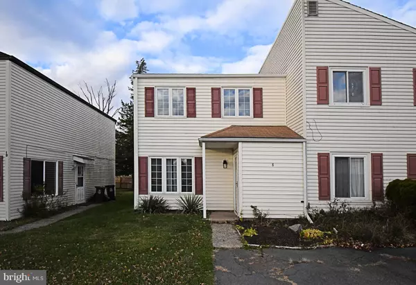 Quakertown, PA 18951,8 PENNINGTON LN