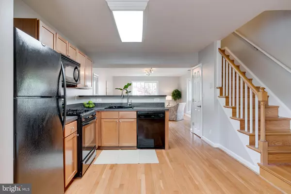 Alexandria, VA 22304,1617-A N VAN DORN ST