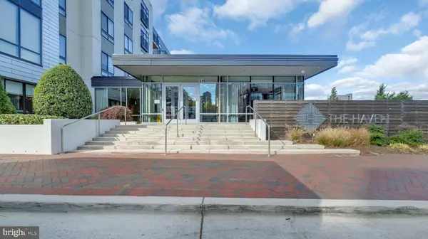 Oxon Hill, MD 20745,145 RIVERHAVEN DR #514