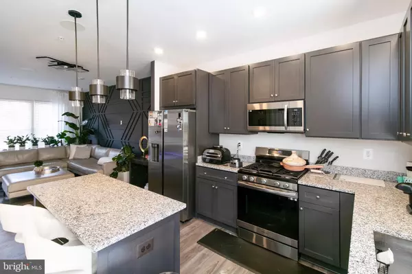 Washington, DC 20032,935 SYCAMORE DR SE