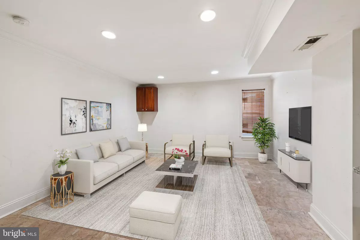 Philadelphia, PA 19121,1729 FONTAIN ST #1