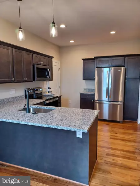 903 S LOUDOUN ST #1, Winchester, VA 22601