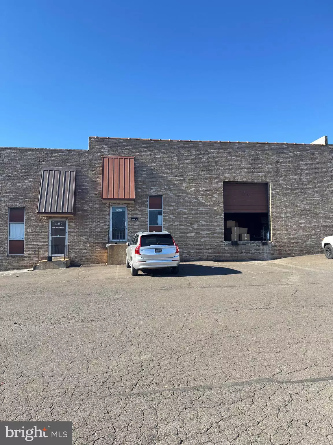 Hatboro, PA 19040,1327 ADAMS RD #A AND B