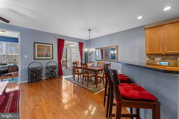 Manassas Park, VA 20111,9842 PICKENS PL