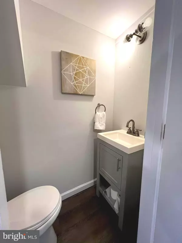 Baltimore, MD 21231,324 S CASTLE ST