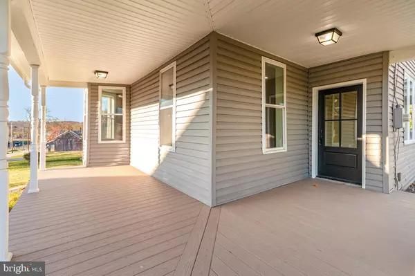 Wellsville, PA 17365,15 CARROLL ST