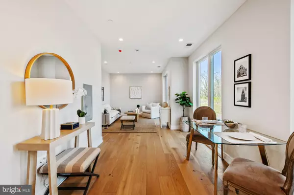 Washington, DC 20020,1955 FAIRLAWN AVE SE