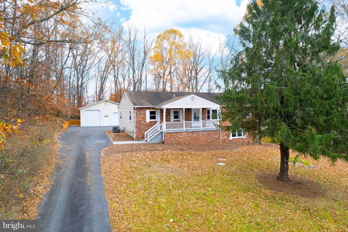 Stafford, VA 22554,16 INEZ WAY