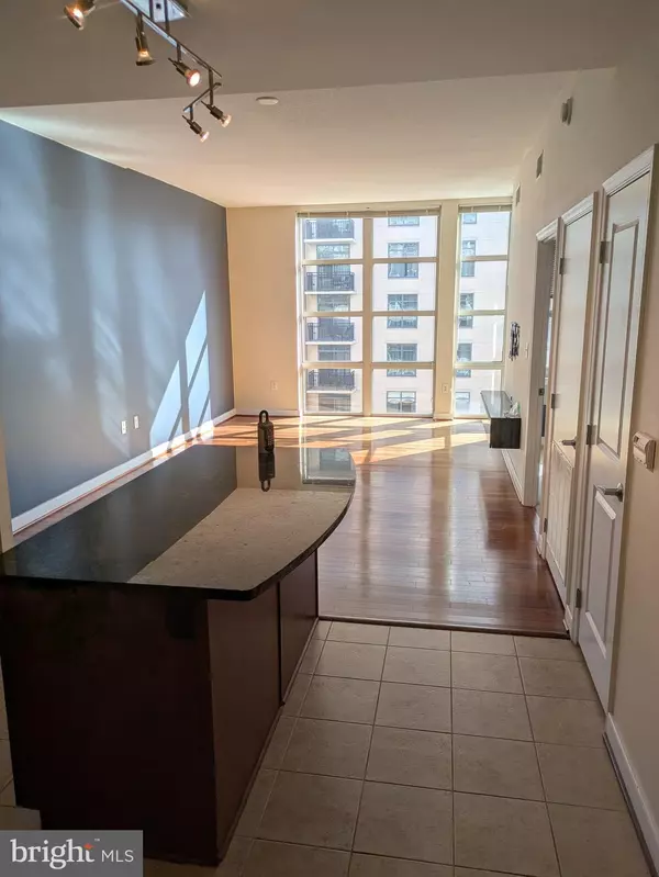 Oxon Hill, MD 20745,157 FLEET ST #711