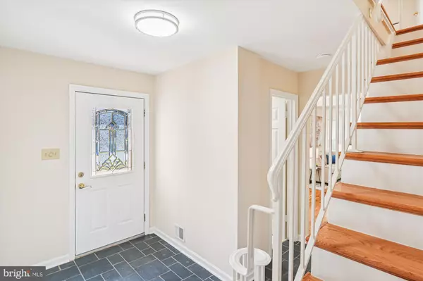 Rockville, MD 20853,4605 SUNFLOWER DR