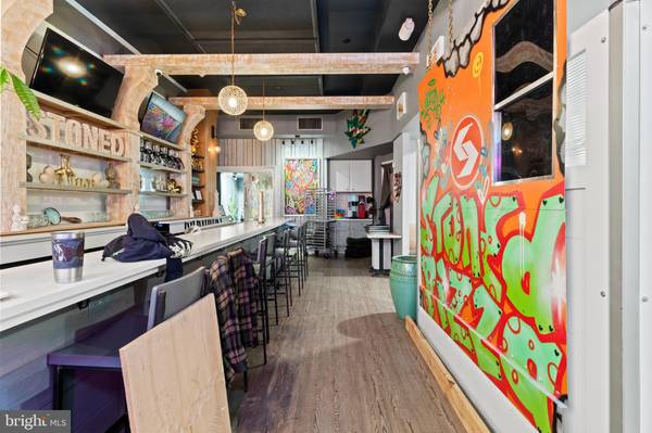 Philadelphia, PA 19147,700 S 5TH ST