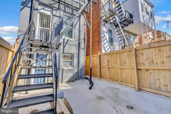 Baltimore, MD 21217,2920 PARKWOOD AVE. #2