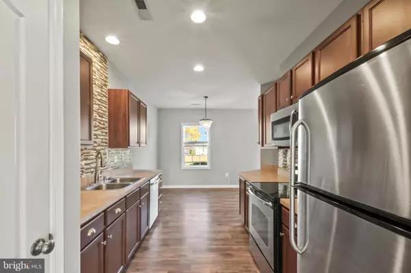 Ruther Glen, VA 22546,17320 LIBRARY BLVD