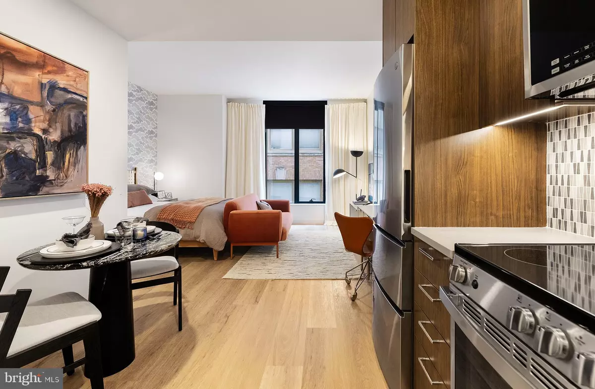 Philadelphia, PA 19107,210 S 12TH ST #0B-1-27Q