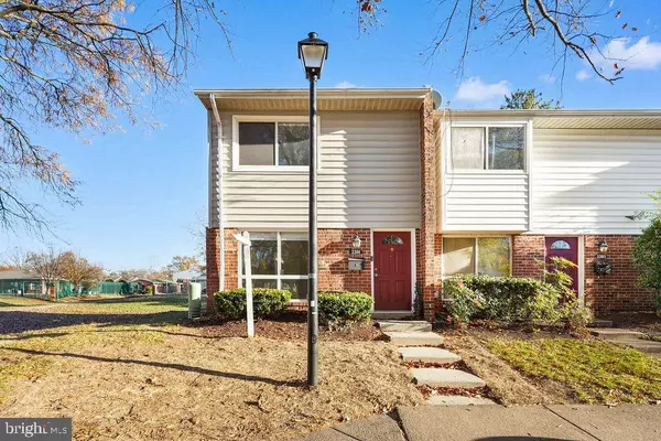 Herndon, VA 20170,2201 CHAMBLEE PL