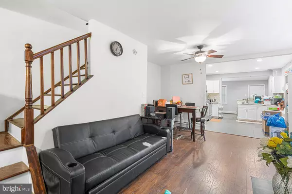 Clifton Heights, PA 19018,130 N DIAMOND