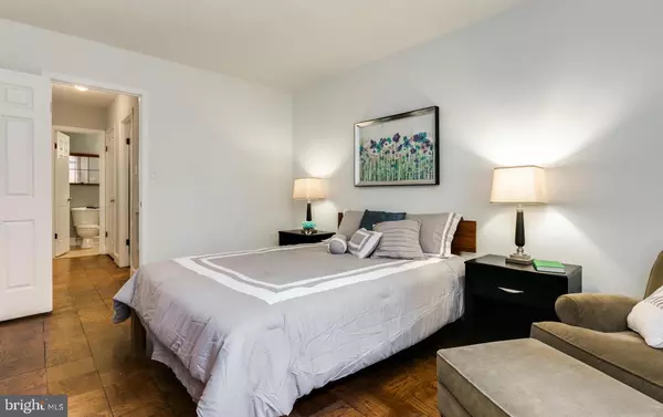 Washington, DC 20005,1201 O ST NW #1A