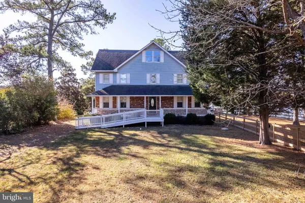 Montross, VA 22520,994 N GLEBE RD