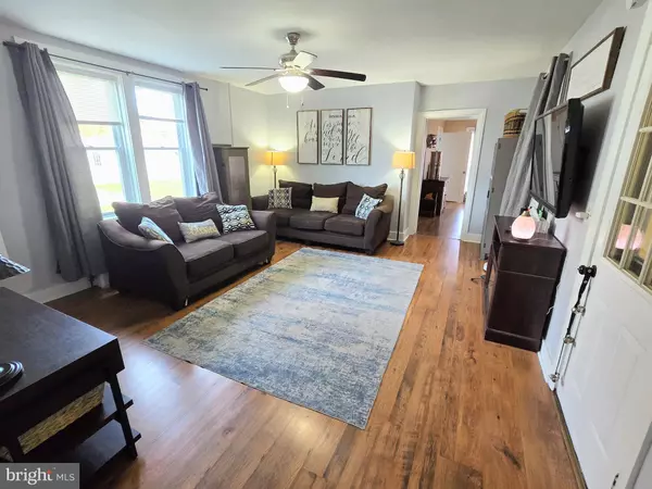 Bainbridge, PA 17502,25 S 2ND ST