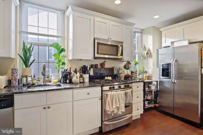 316 W SALAIGNAC ST, Philadelphia, PA 19128