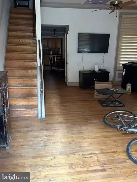 Philadelphia, PA 19130,1923 POPLAR ST