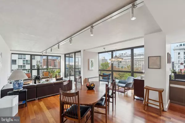 241 S 6TH ST #1105J, Philadelphia, PA 19106