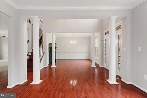 Woodbridge, VA 22193,15204 BRIGGS WAY