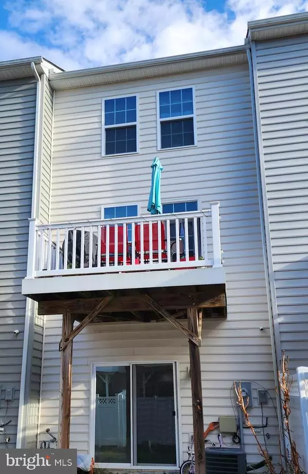 Fredericksburg, VA 22405,320 ROLLING VALLEY DR