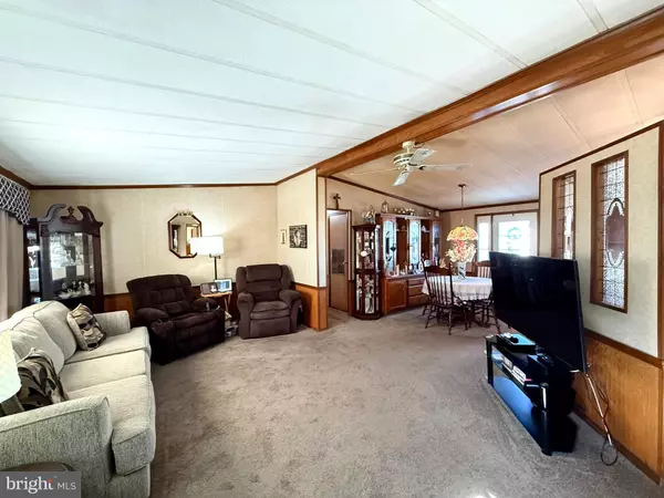 Buena, NJ 08310,443 PRISCILLA LN