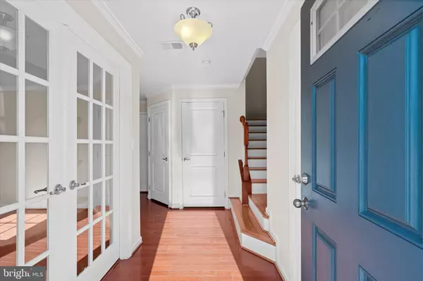 Woodbridge, VA 22192,4382 DAISY REID AVE