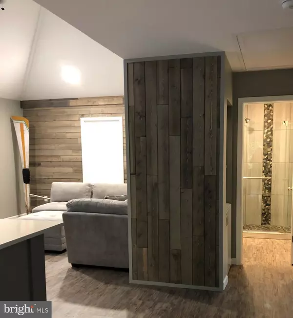 Mechanicsburg, PA 17055,723 MCCORMICK ROAD