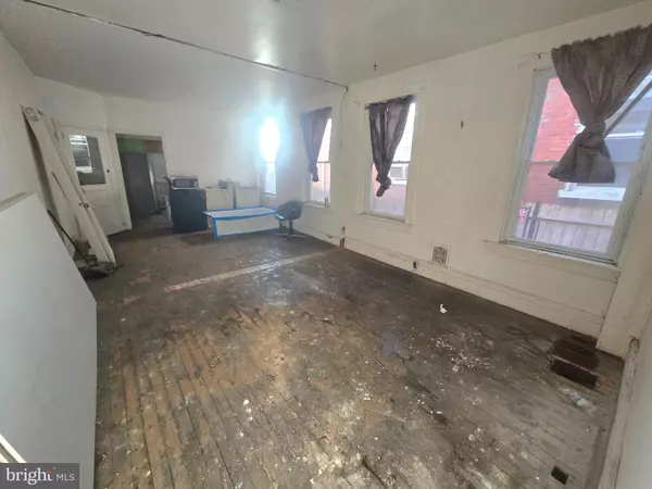 Wilmington, DE 19805,1102 W 4TH ST