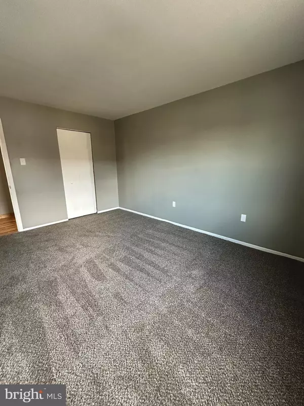 Philadelphia, PA 19154,12077 ABBY RD