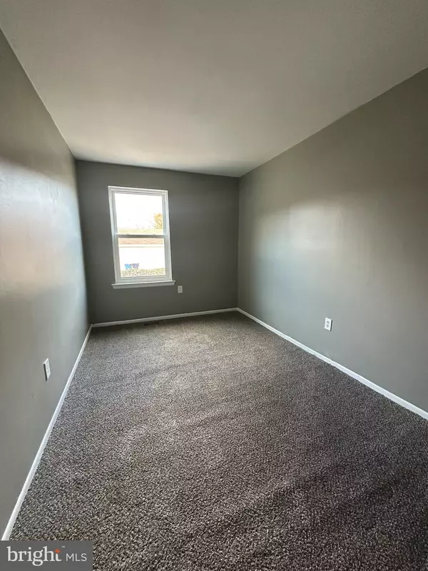 Philadelphia, PA 19154,12077 ABBY RD