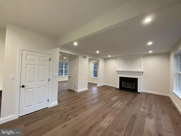 Spring City, PA 19475,723A SAYLORS MILL RD