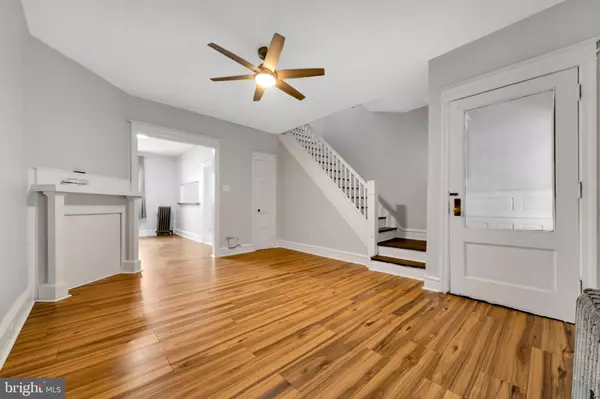 Upper Darby, PA 19082,29 COLLEGE AVE